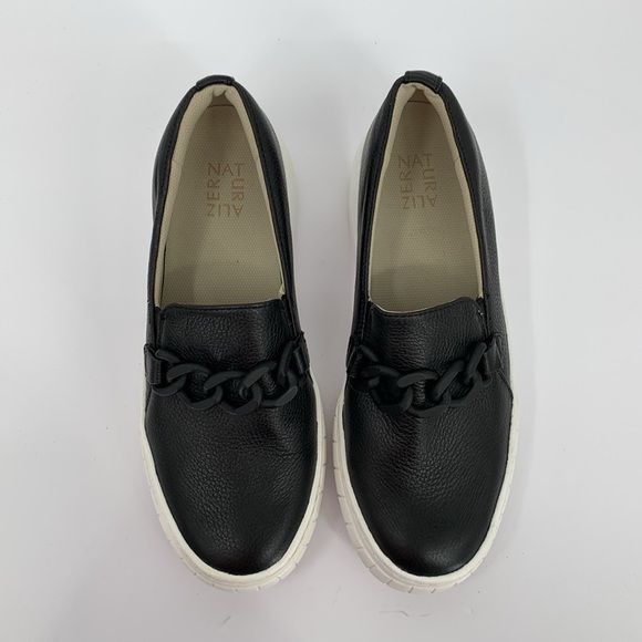 Naturalizer Daphne platform loafer shoe black pebbled leather slip-on chain 10 - Picture 3 of 7